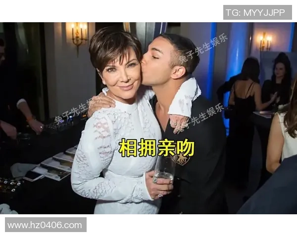 足球明星与妻子甜蜜互动展现幸福生活引发粉丝热议 足球明星与妻子甜蜜互动展现幸福生活引发粉丝热议