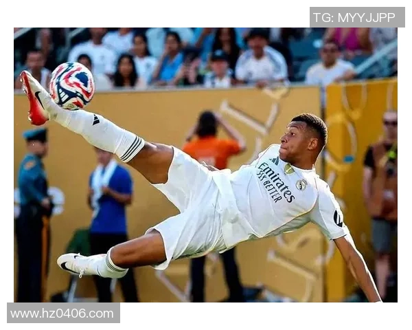 足球明星中谁的滑板技术最出色引发球迷热议 足球明星中谁的滑板技术最出色引发球迷热议