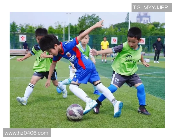 足球明星之女继承父业踏上绿茵场展现足球才华与激情 足球明星之女继承父业踏上绿茵场展现足球才华与激情